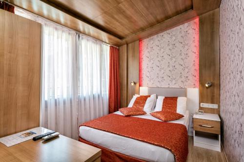 Aleria Belport Beach Hotel