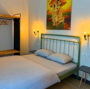 Cosy & Stylish 2 Bedroom Flat in Vibrant Kadıköy