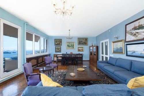 Bosphorus View Penthouse with Terrace in Istanbul