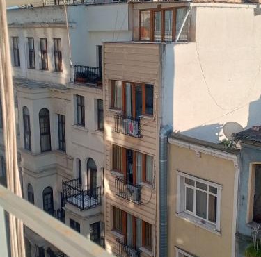 Alha Apartment