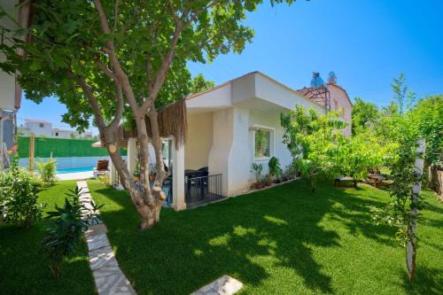Aloanda Holiday House with Swimming Pool in Fethiye