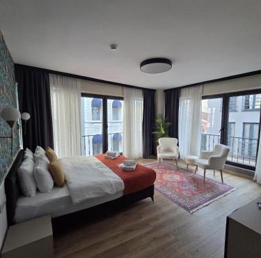 Zulu Suites