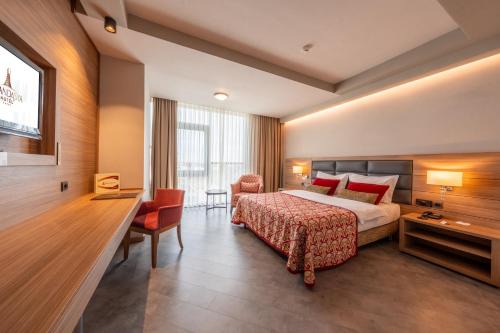 Grand Asya Hotel