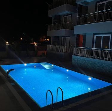 ELİTE LİFE Vacation Homes with Pool in Dalamanda