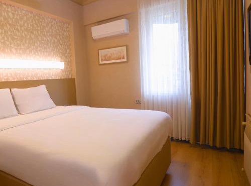 Esin Hotel
