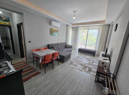 Perfectly Located Holiday Stay in Side Walking Distance to the Beach in Manavgat
