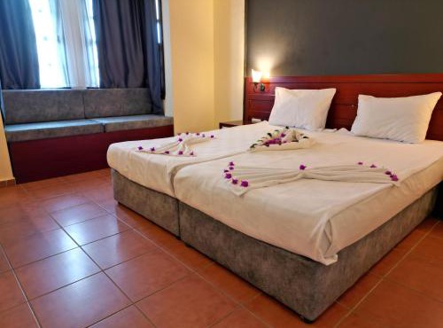 LEMAS SUITE HOTEL in Side