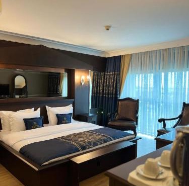 BM HOTEL City