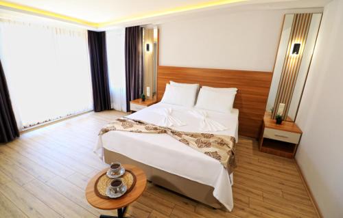 ALMIRCAN HOTEL